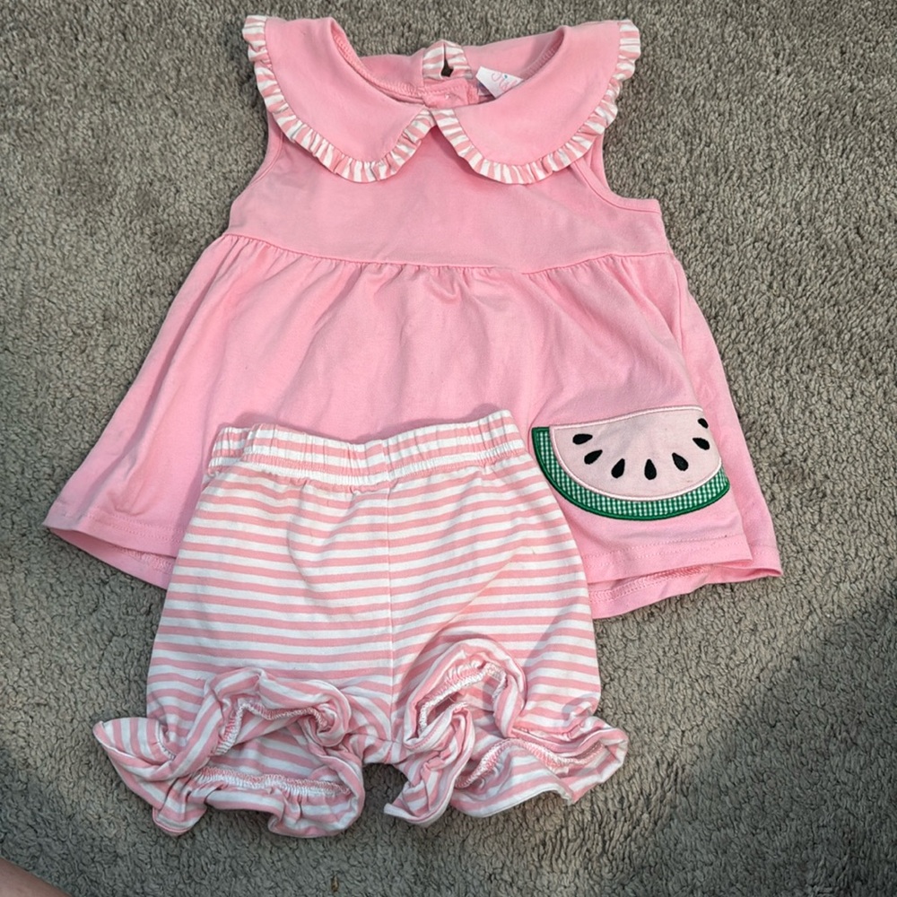 Stitchy Fish outfit